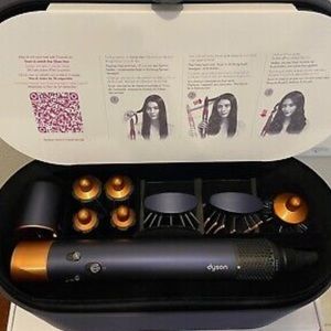 Dyson air wrap with all attachments and replacement filter